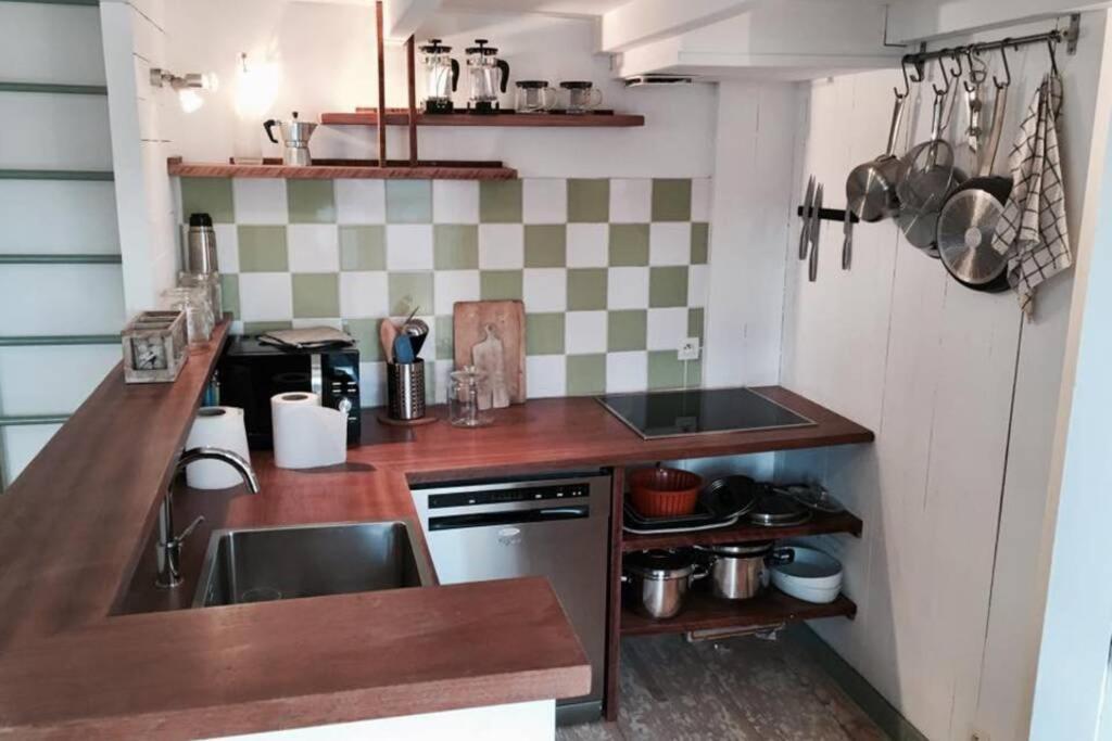 Logement Design A Loix-En-Re - 2 Etoiles - Centre Village ภายนอก รูปภาพ